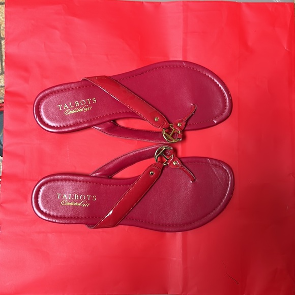Cute flip flops. - Picture 4 of 4
